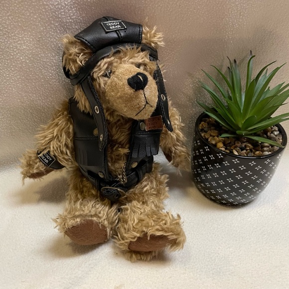 Biker Bear - Picture 5 of 8